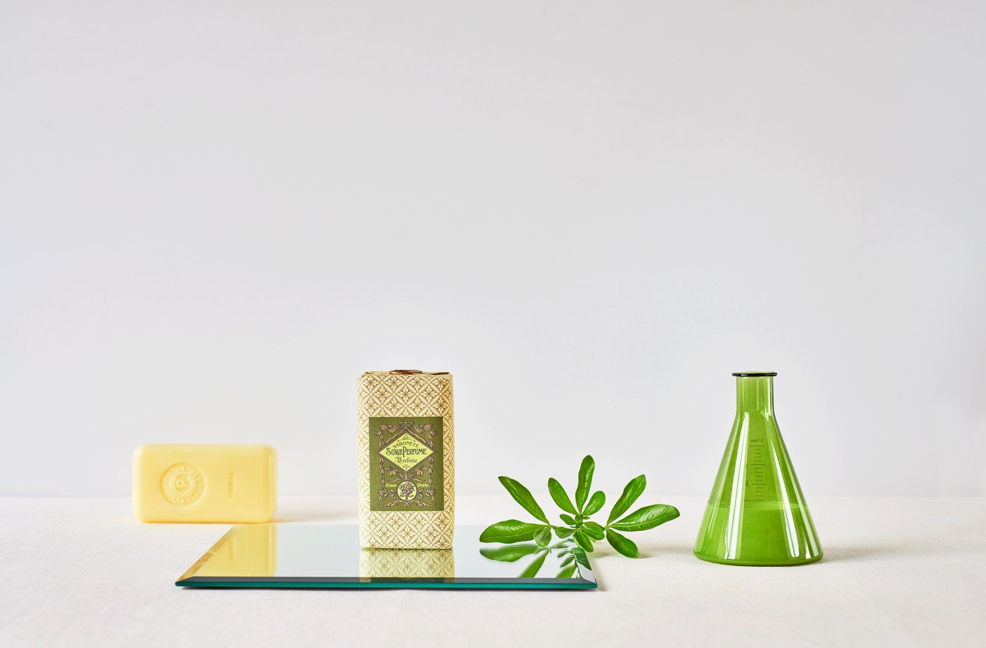 Suave Perfume Verbena Mini Soap